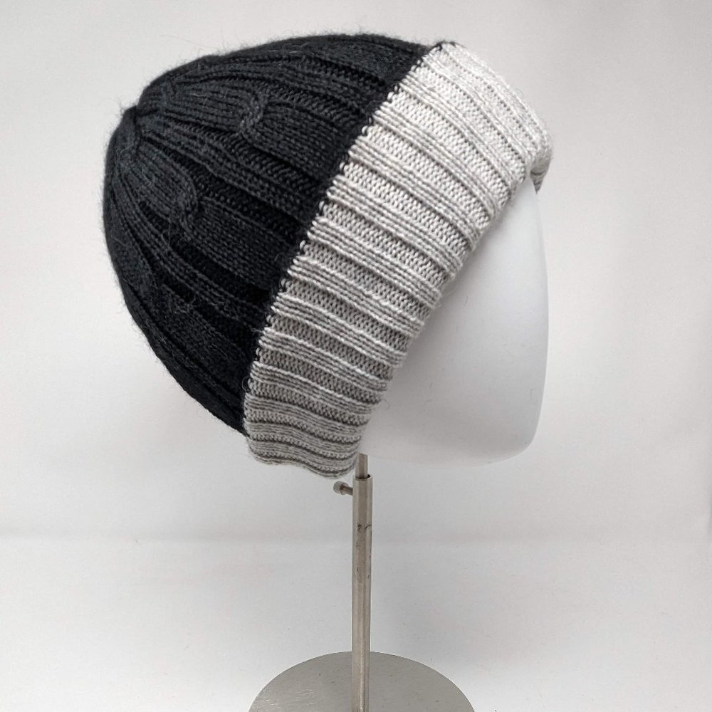 Alpaca hand knitted reversible hat / unisex / Peruvian winter hat